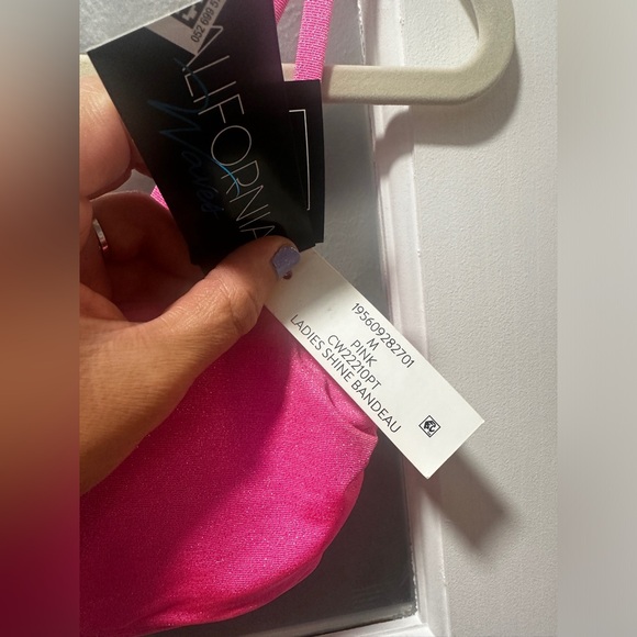 NWT California Waves Juniors' Women's Pink Metallic Shine Bandeau Bikini Top - Picture 5 of 9